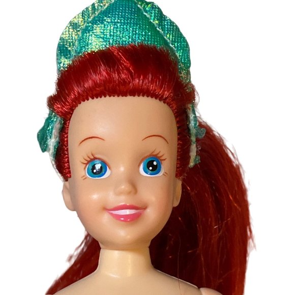 Disney Mermaid Doll with Sebastian Crab and Accessories - Picture 4 of 14